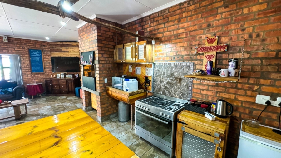 4 Bedroom Property for Sale in Fraaiuitsig Western Cape